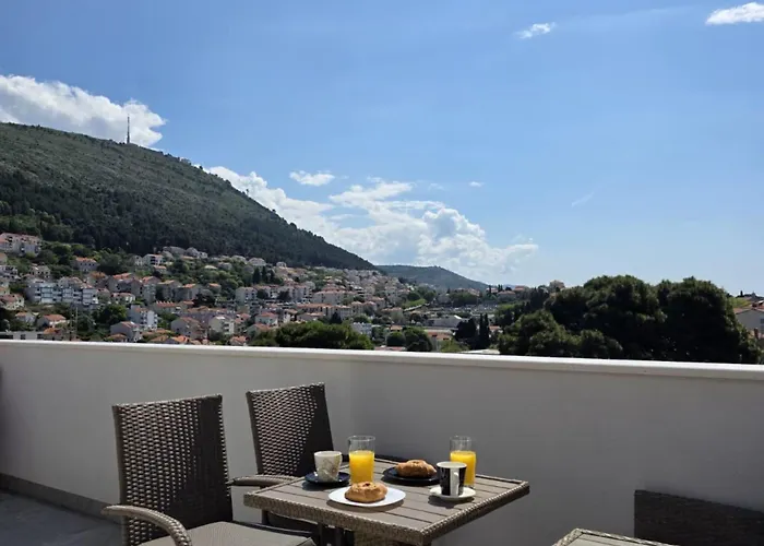 Penthouse Apartment Dijana